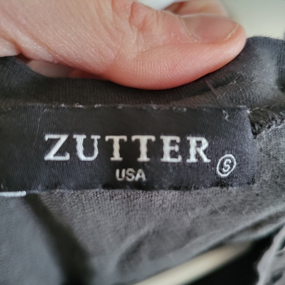 Pineapple tank top - Picture 3 of 3